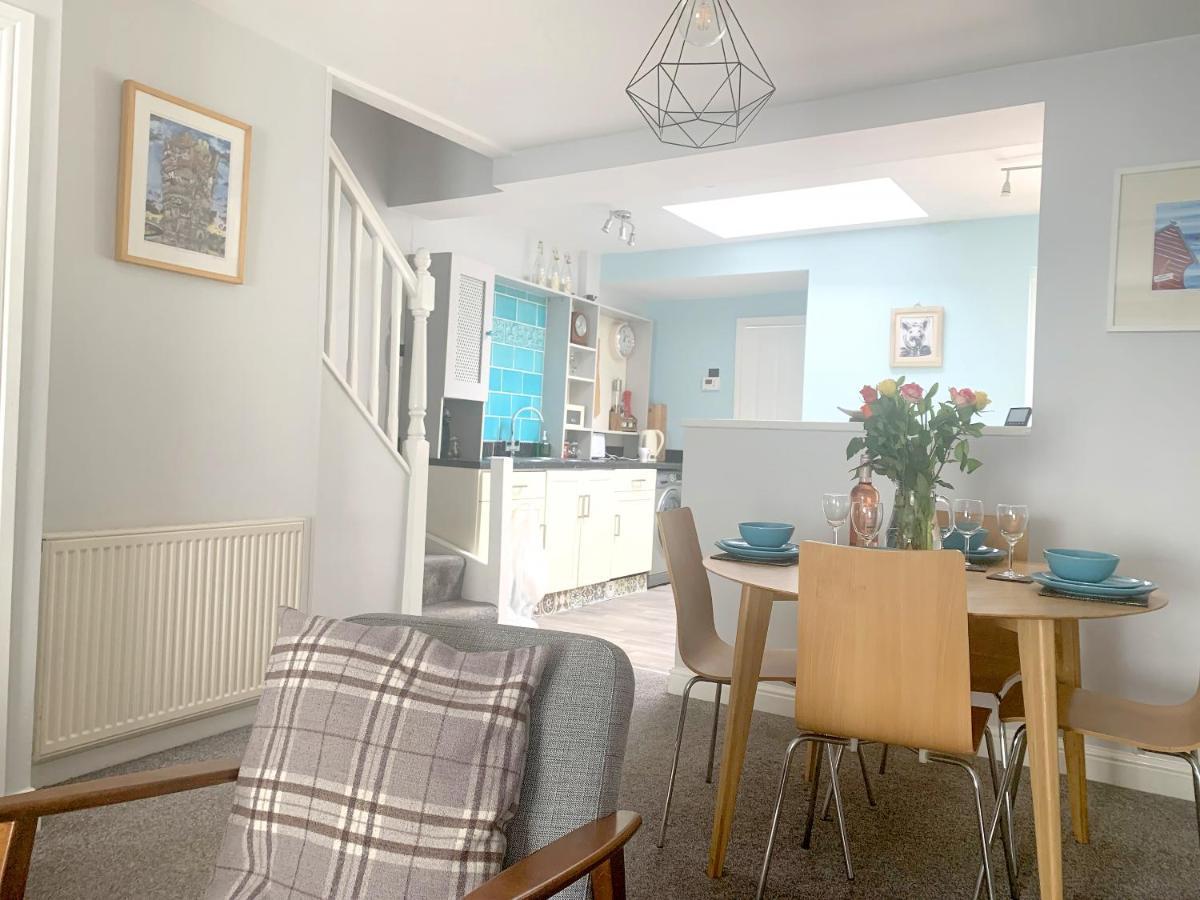 In The Heart Of At The Hampden - Free Parking - Lodge